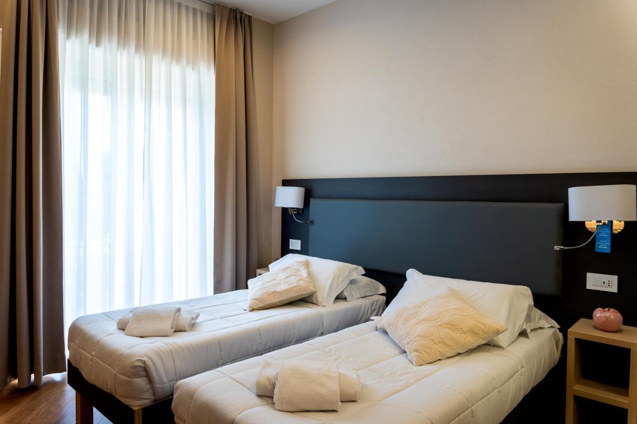 Hotel Victoria Cuneo Exteriér fotografie