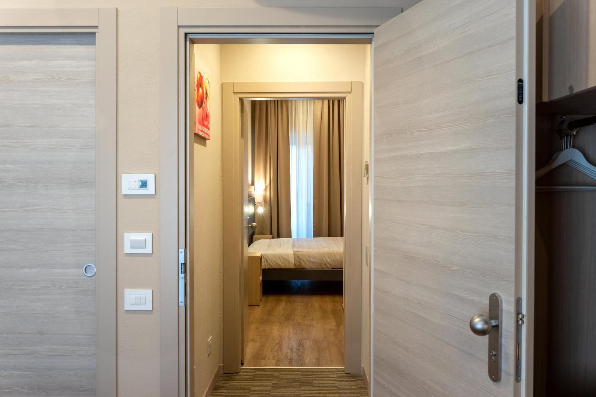 Hotel Victoria Cuneo Exteriér fotografie