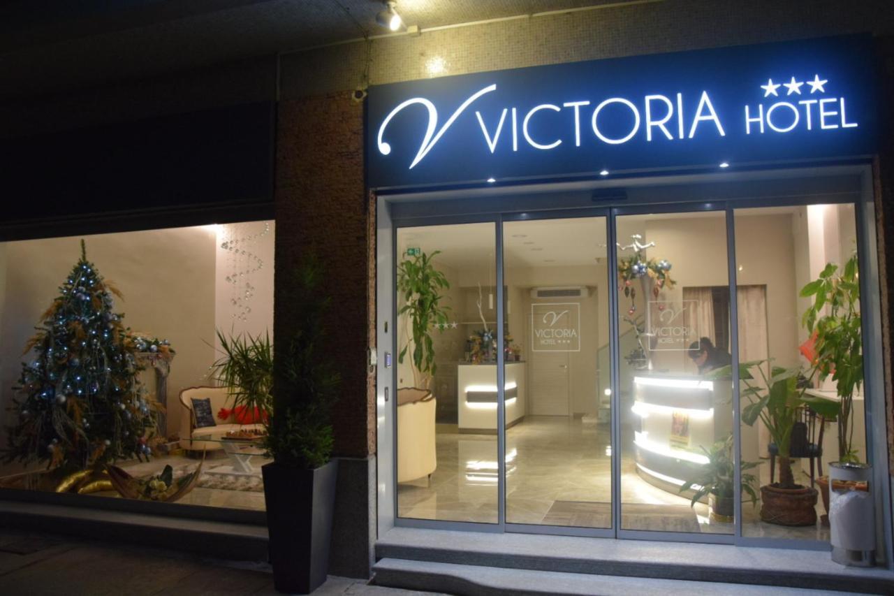 Hotel Victoria Cuneo Exteriér fotografie